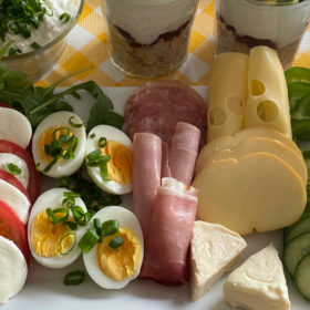 8521E425-F895-4707-89D6-D06E43A8F6AF